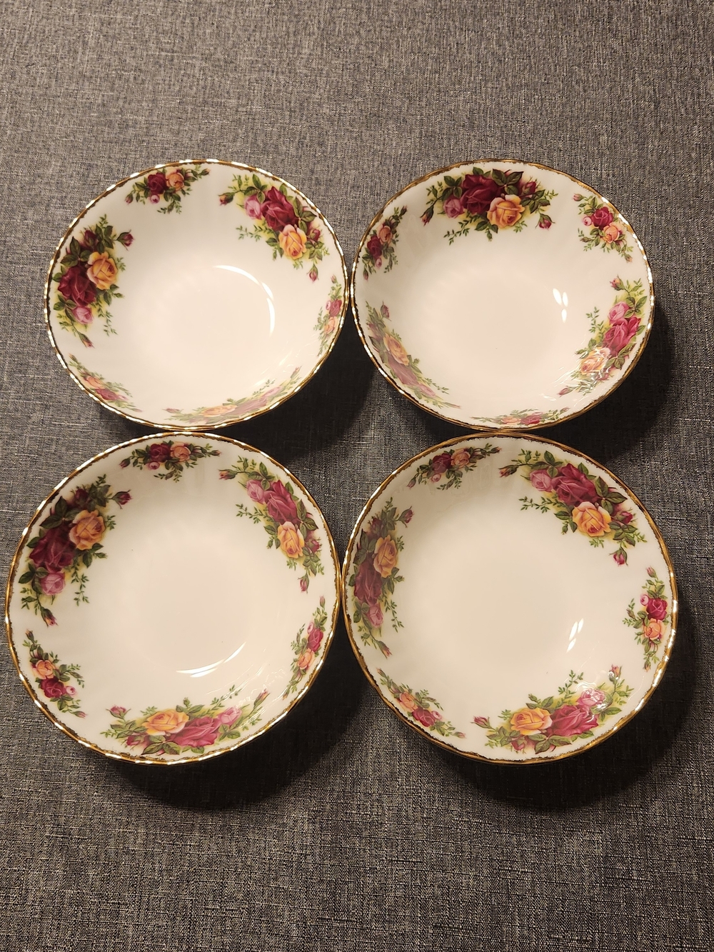 SET OF FOUR Royal Albert Old Country Roses Cereal / Oatmeal 6.25" Bowls